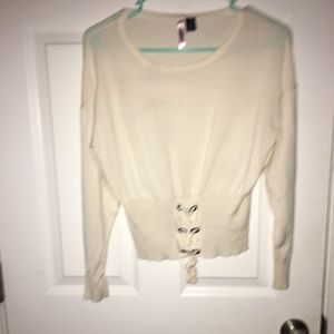 Off white soft sweater!